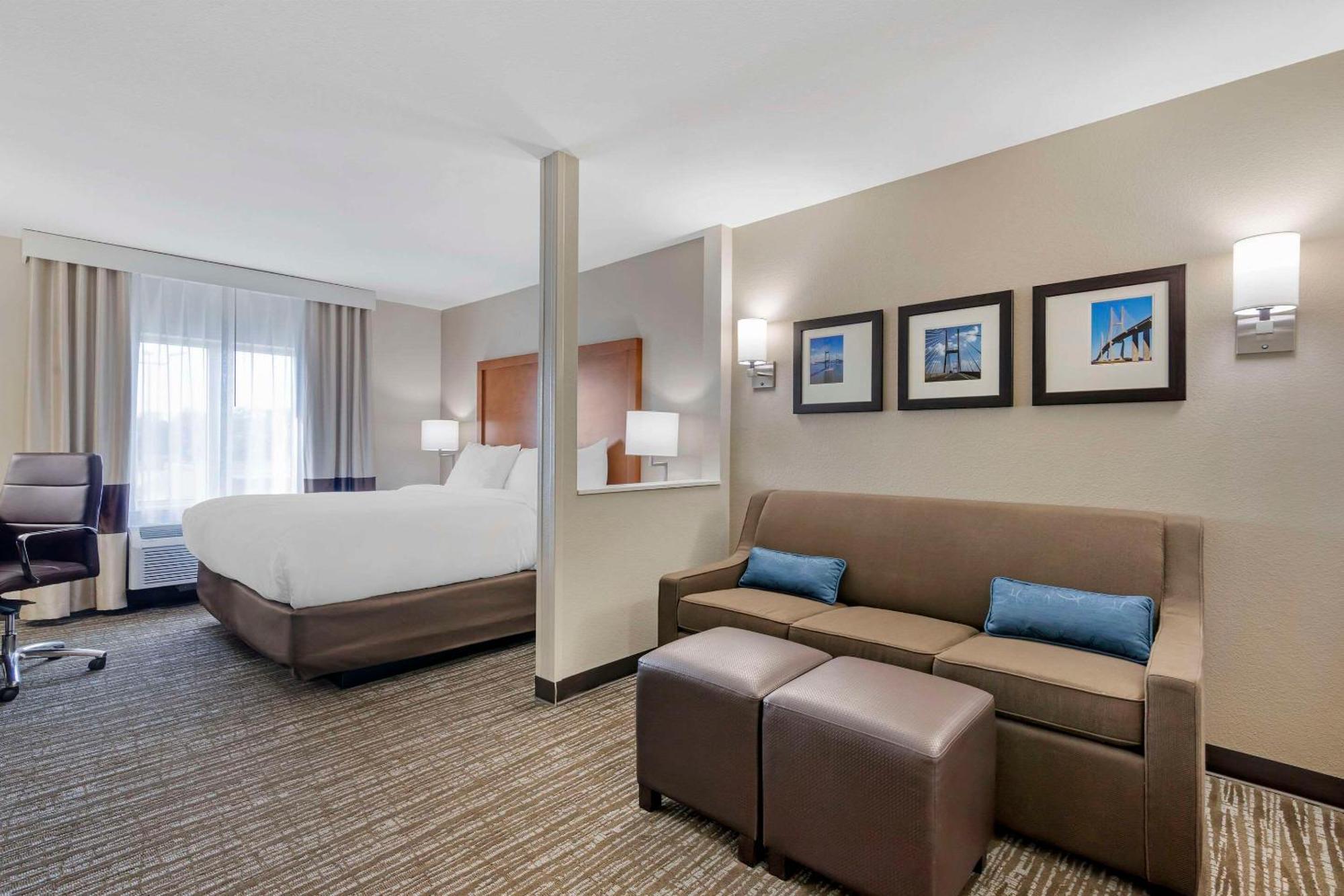 Comfort Inn & Suites 不伦瑞克 外观 照片